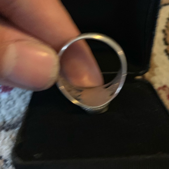 Sterling and coral ring - Picture 3 of 5